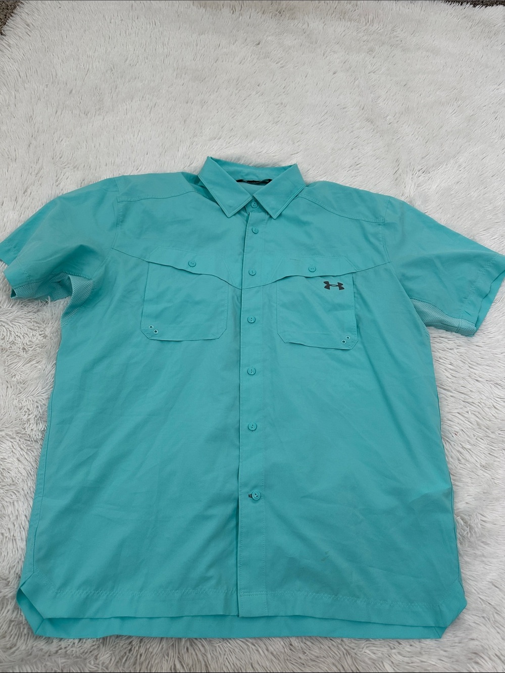 ❤️ Under Armour Button Up Shirt
